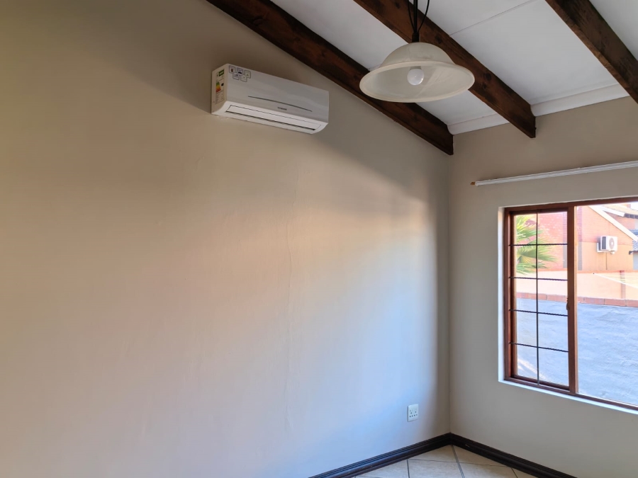 To Let 3 Bedroom Property for Rent in Waterval East North West